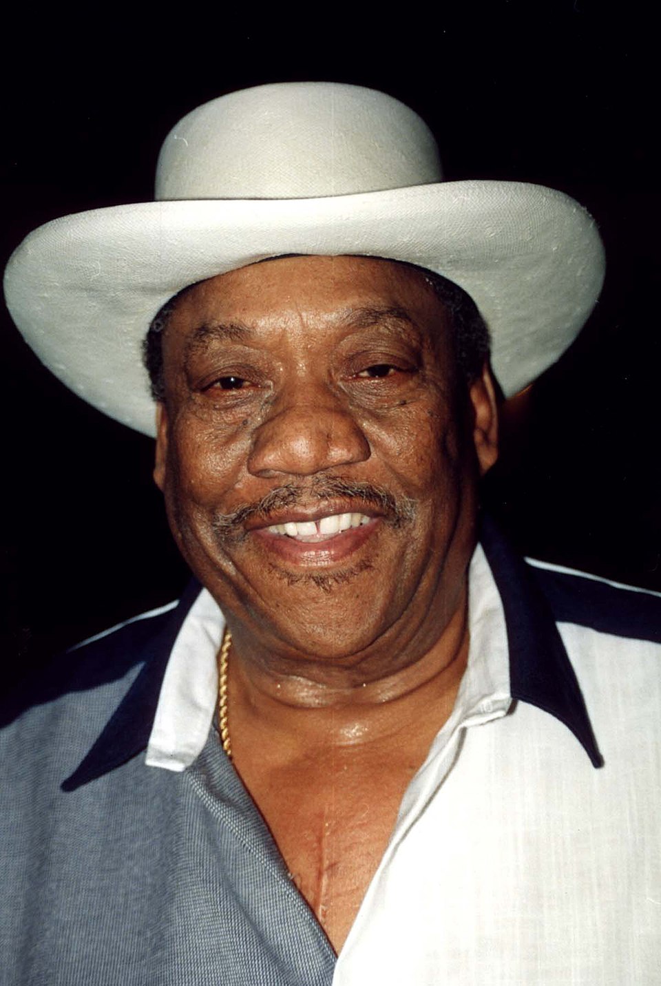 Bland Bobby "Blue"