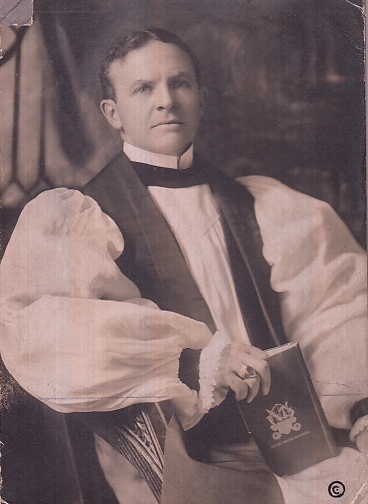 Dean DeWolf