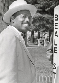 Gatemouth Moore