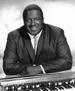 Holmes Richard "Groove"