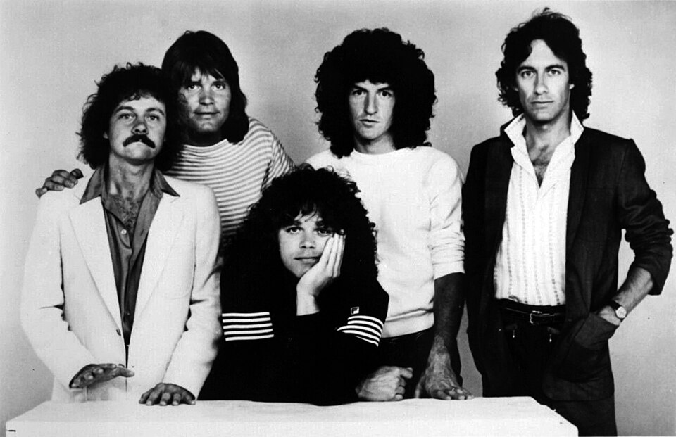 R.E.O. Speedwagon (REO Speedwagon)