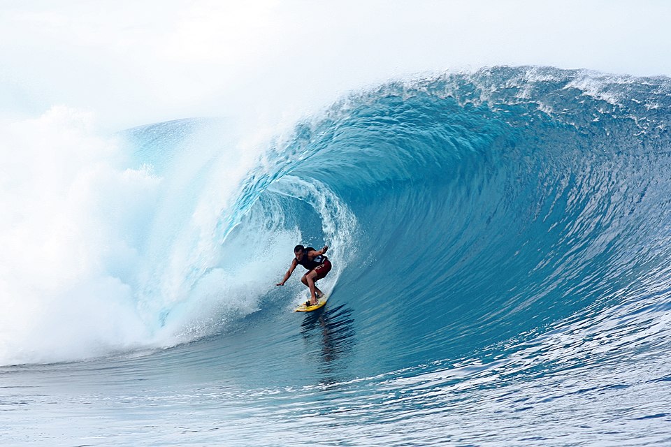 The Wave Crests
