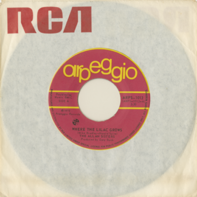 Where The Lilacs Grow / Just Out Of Reach (1972)