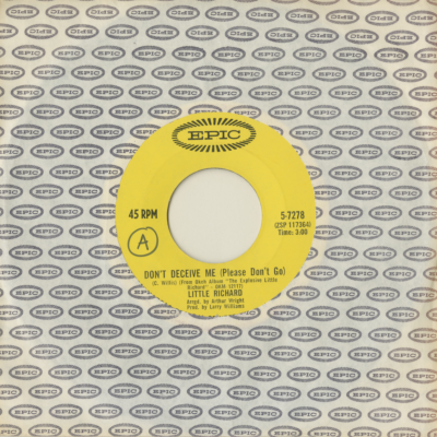 Don't Deceive Me / Never Gonna Let You Go (1967)