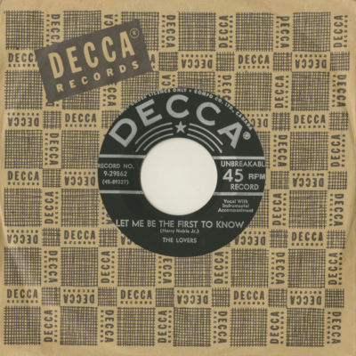 Don't Touch Me / Let Me The First To Know (1956)