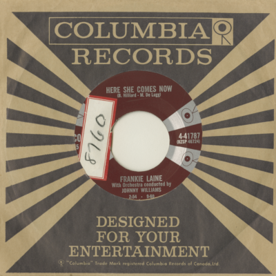 Here She Comes Now / Kisses That Shake The World (1960)