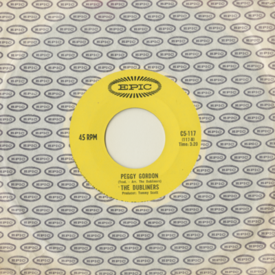 Peggy Gordon / Dirty Old Town (1968)