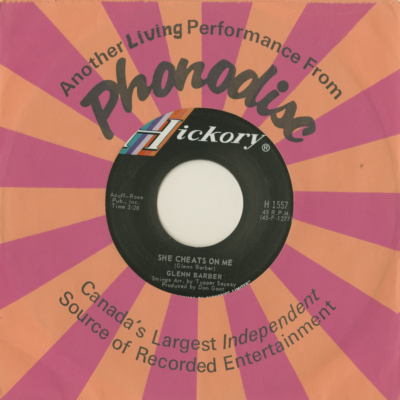 She Cheats On Me / Who's Taking The Picture (1969)