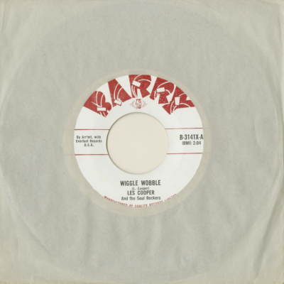 Wiggle Wobble / Dig Yourself